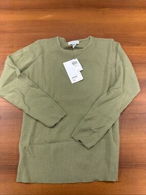 Sutton Cashmere Olive Ribbed Crewneck Sweater